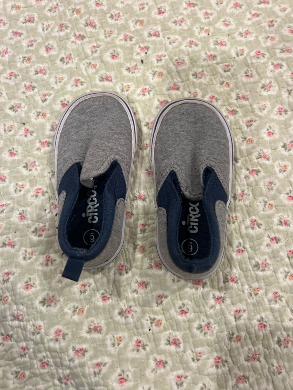 Circo Kids Slip-On Sneakers in Gray and Navy
